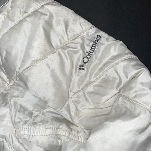 Womens Columbia jacket - Picture 3 of 6